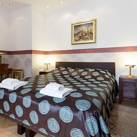 Dolce Vita Luxury Suites Белград Екстер'єр фото